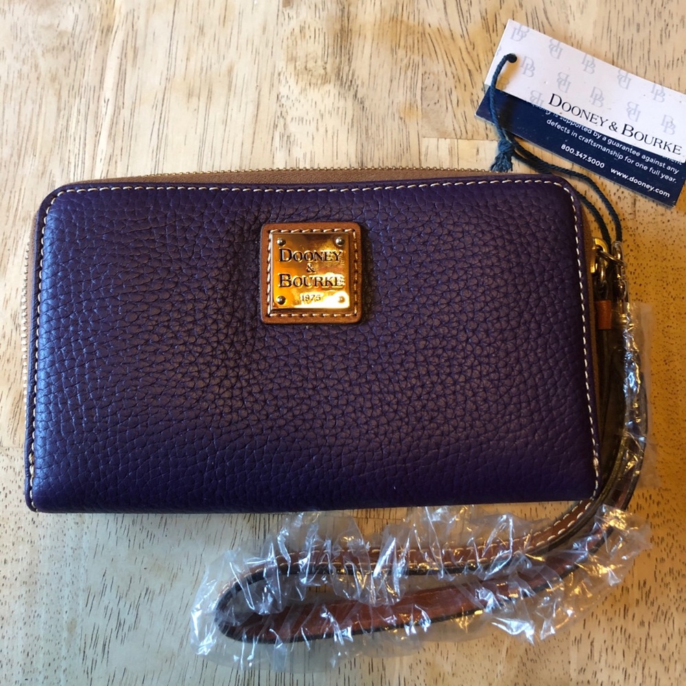 Dooney & Bourke Wallet